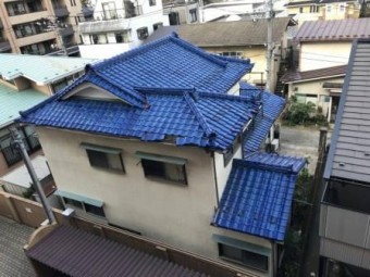 瓦落下しそう