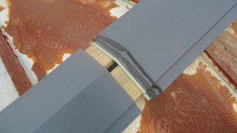棟包みコーキング