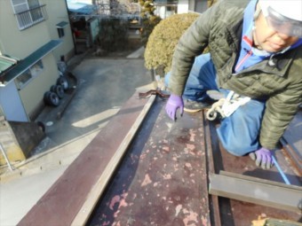瓦棒木下地取り付け