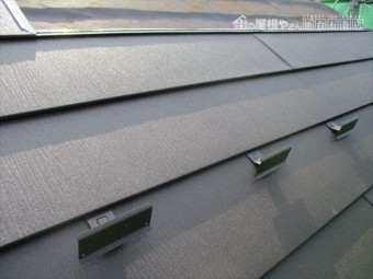 雪止金具取付