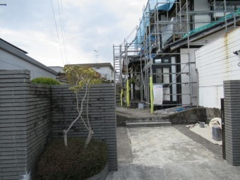 塗装工事足場写真