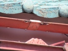 軒樋錆びてボロボロ
