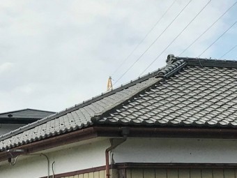 棟瓦のズレ落ち