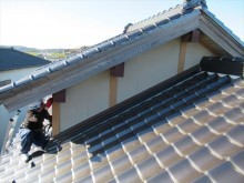 3階屋根外壁と瓦屋根