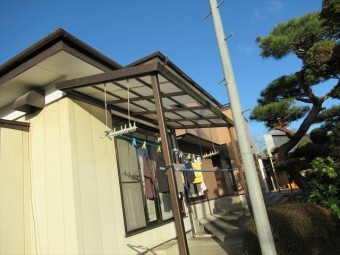 洗濯干し場テラス屋根