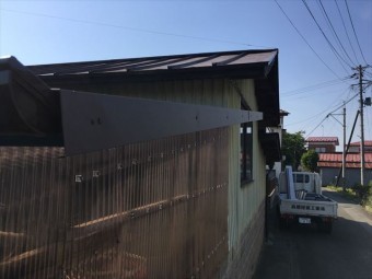 ポリカ波板張り替え工事完了